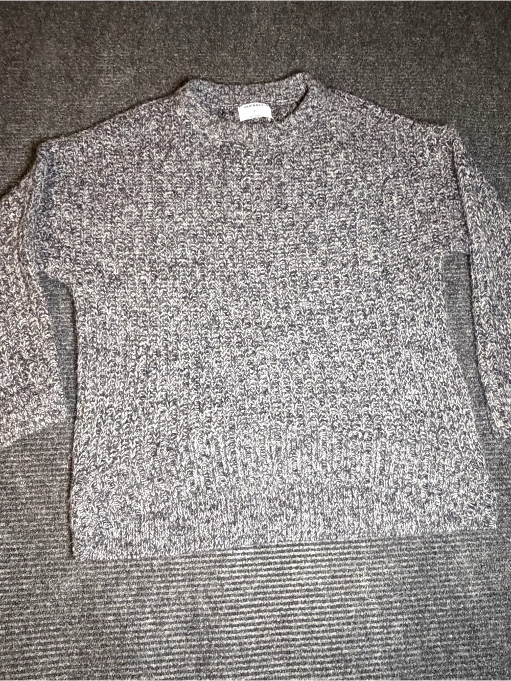 Old Navy Gray Marled Crewneck Sweater - Knit Texture
